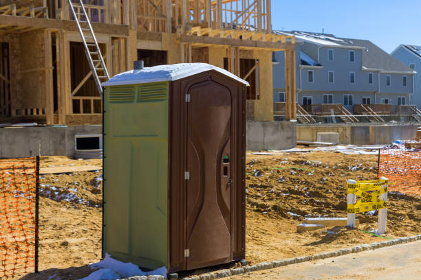 Portable restroom solutions in Elfers, FL
