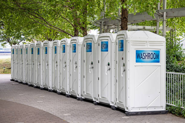 Best Portable toilet rental cost  in Elfers, FL